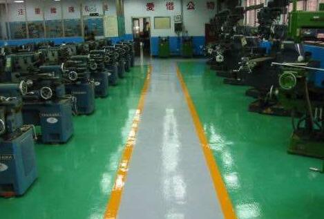 蘇州廠房倉庫內道路冷漆劃線多少錢一平？