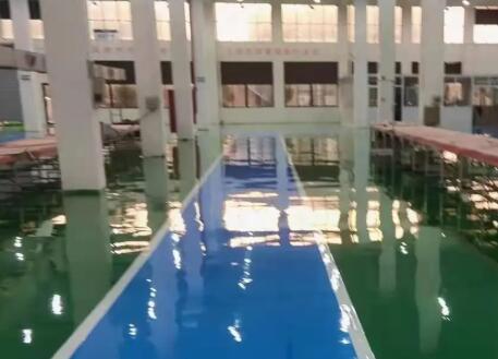 西安環(huán)氧自流平地坪漆多少錢一平？
