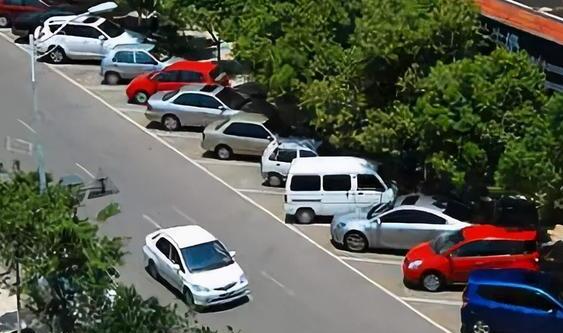 45度斜車位劃線標(biāo)準(zhǔn)尺寸圖，45度斜停車位設(shè)計圖？